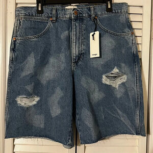 NWT MEN'S WRANGLER LOOSE FIT DENIM SHORT IN BONE ORCHARD